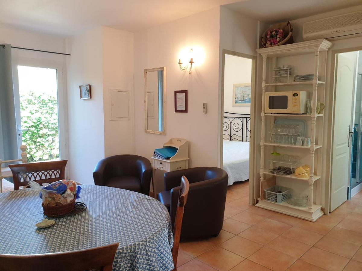 Residence A Merula Calvi  Bagian luar foto