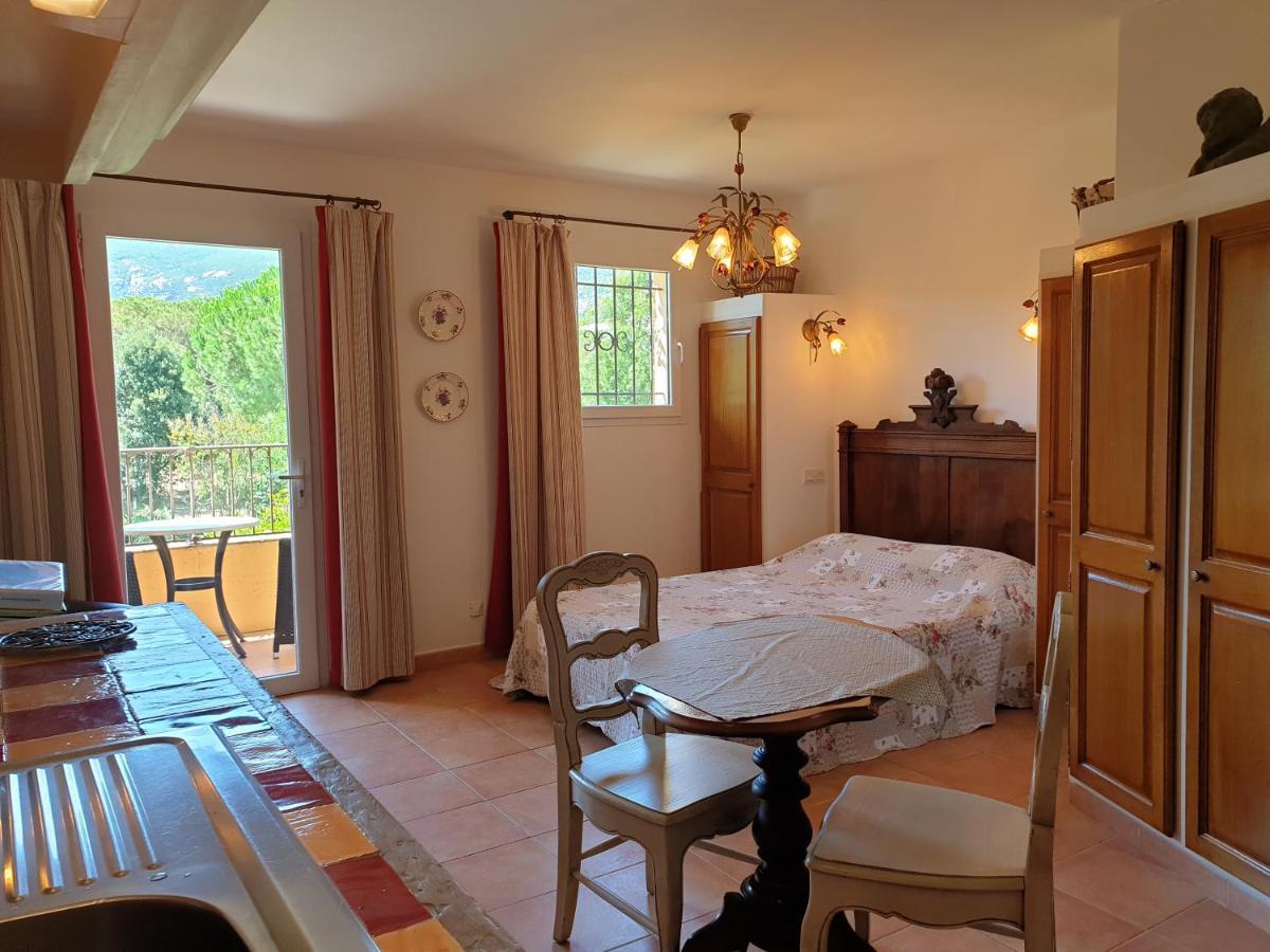 Residence A Merula Calvi  Bagian luar foto
