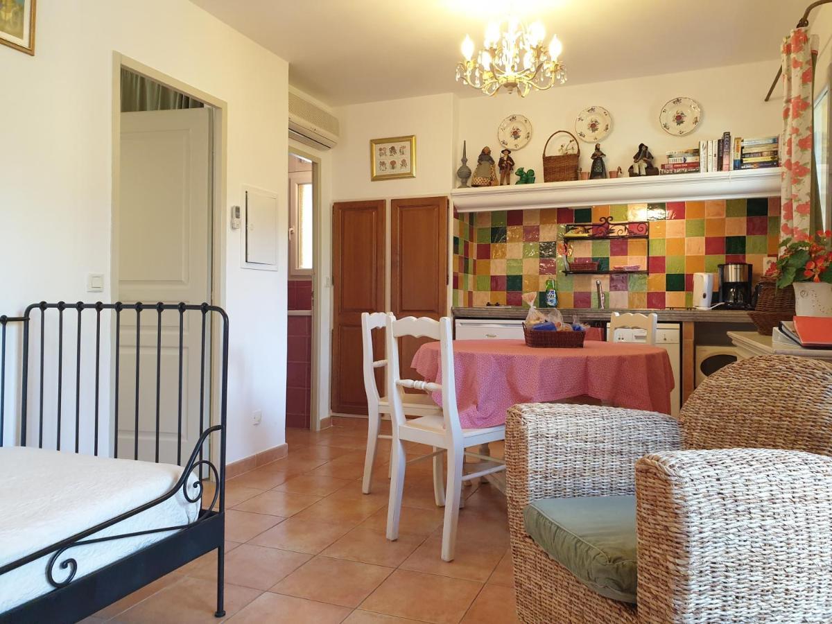 Residence A Merula Calvi  Bagian luar foto
