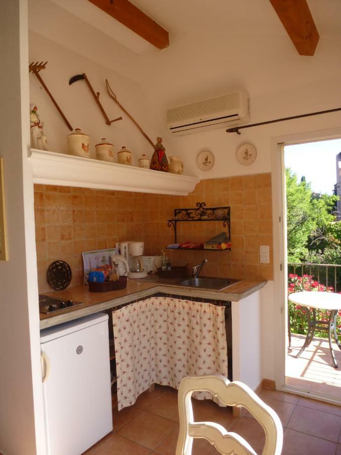 Residence A Merula Calvi  Bagian luar foto